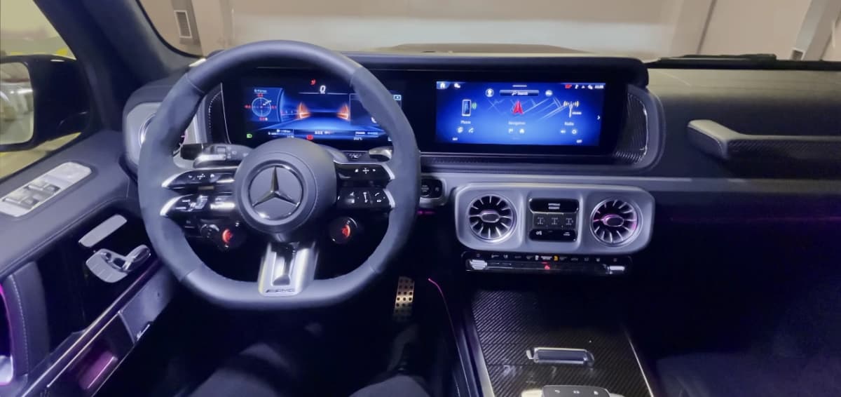 Dashboard analyse Mercedes